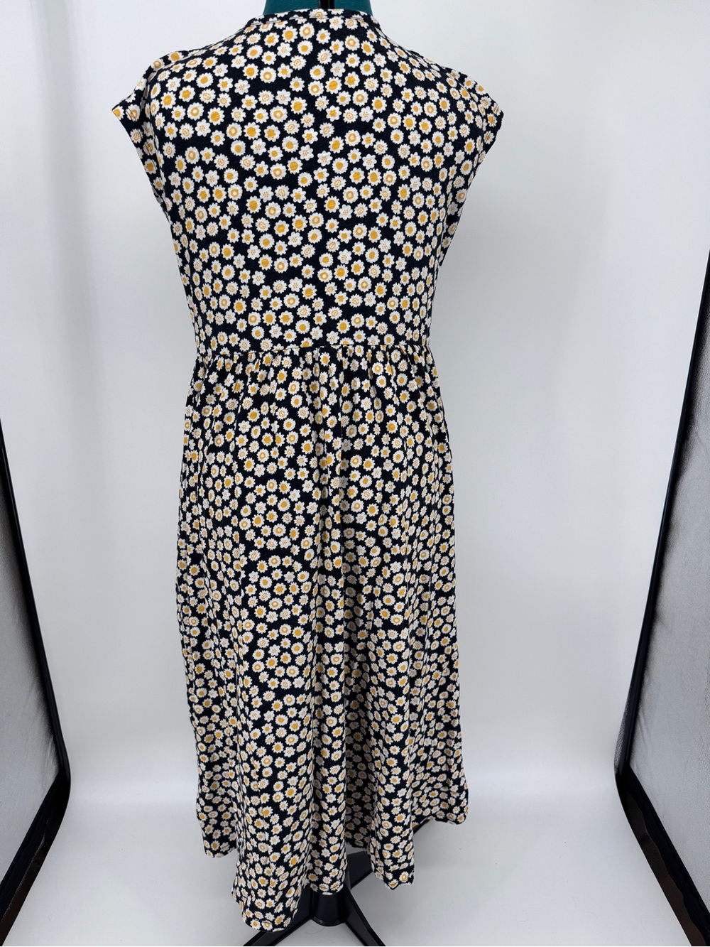 Boden Black Midi Dress with Cream Daisy Print 8 - Picture 4 of 13